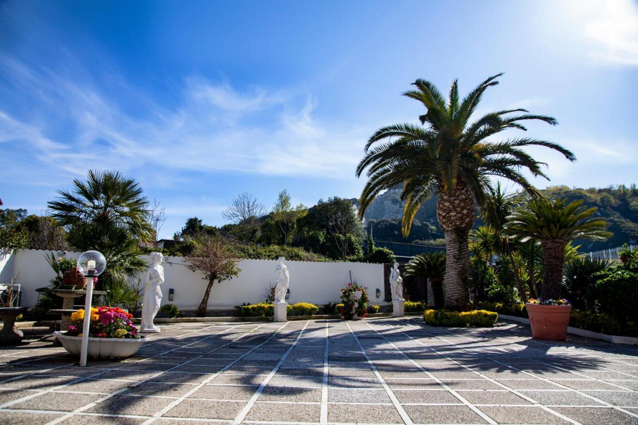 Hotel Ibisco Suites & Relax Ποτσουόλι Εξωτερικό φωτογραφία